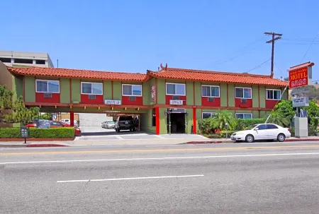 Royal Pagoda Motel Dodger Stadium