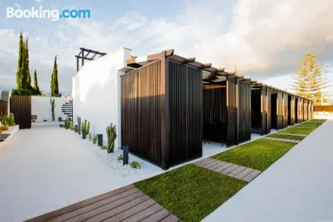 Fahana - Gay Men Only