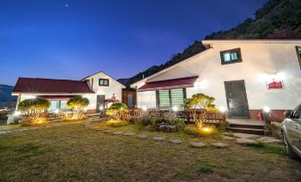 Gyeongju Hiltopia Kids Pool Villa