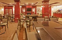 Holiday Inn Express & Suites Guymon Hotels in Guymon