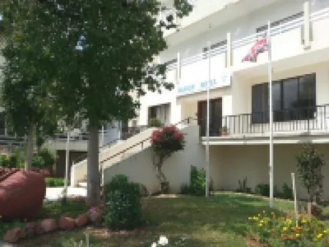 マリオオン ホテル