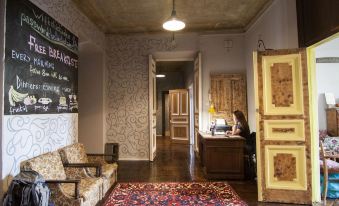 Chickadee Hostel