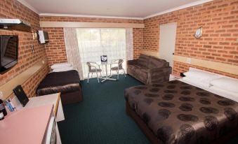 Colonial Motor Inn Bairnsdale Golden Chain Property