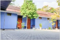 RedDoorz Near Bojonegoro Train Station Các khách sạn ở Bojonegoro Sub-District