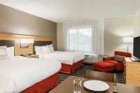 TownePlace Suites Latham Albany Airport فنادق في Latham