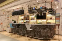 未來生活酒店（渭南信達廣場店） - 酒吧