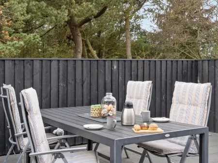 "Monja" - 2.2km from the Sea