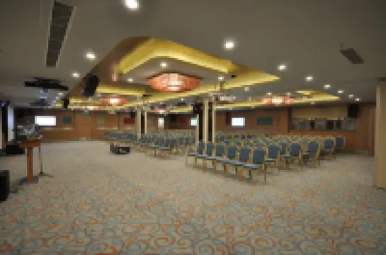 วีนุส เทอร์มัล บูทิค โอเทล