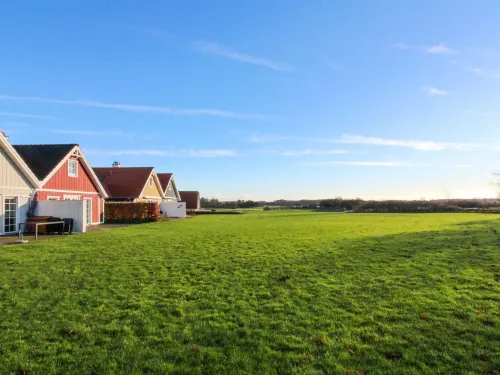 "Arwin" - 250m from the Sea Hotels in Brenderup