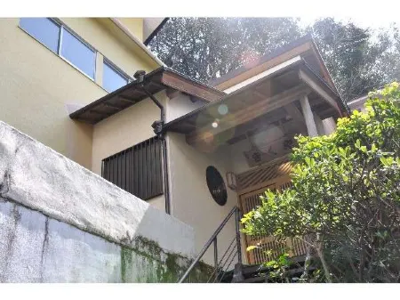 Kikuya Ryokan Отели рядом с достопримечательностью «Пляж Ширара-Хама»