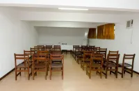 Samba Betim Hotels in Betim