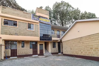 Spad House Furnished Apartment & Spa Hotel a 