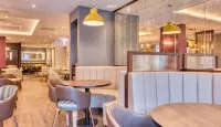 Premier Inn London Uxbridge Town Centre - breakfast