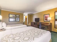 La Quinta Inn & Suites by Wyndham San Francisco Airport West Hotéis em Millbrae