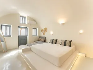 Cilon Suites Santorini