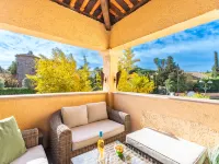 Le Clos Sainte Anne - 停車場