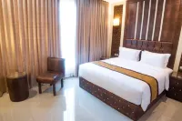 Aurila Hotel Hotels near Tjilik Riwut Airport