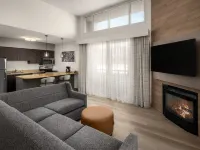 Residence Inn Portland Downtown/RiverPlace Hotels near Terwilliger Boulevard Parkway