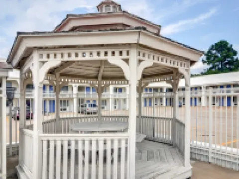 モーテル 6 リンデール テキサス リンデールのホテル