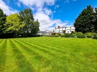 Cbh Rowton Hall Hotel and Spa - Pools