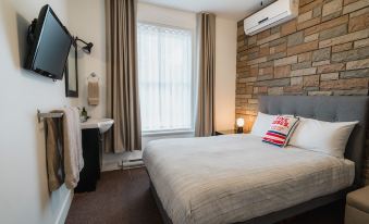 Bed and Breakfast du Village Bbv - Housity