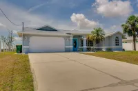 Port Charlotte Home w/ Pool - 8 Mi to Beaches! Hotels in Grove City