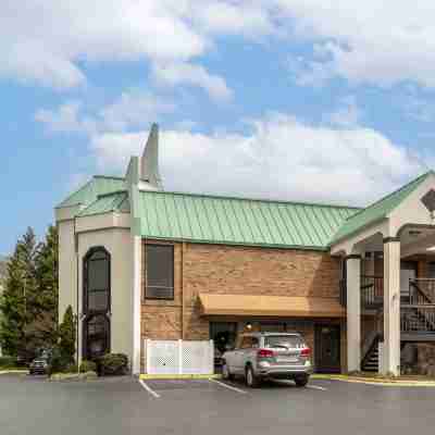 Best Western Statesville Inn Hotel Exterior