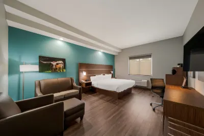 Best Western Bowie Inn  Suites
