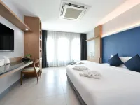 VST Punnawithi Hotels near Phra Khanong