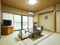 Onsen Theme Park Ryuudou Hotel dekat Takaragawa Onsen