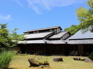 四季花村日式旅館