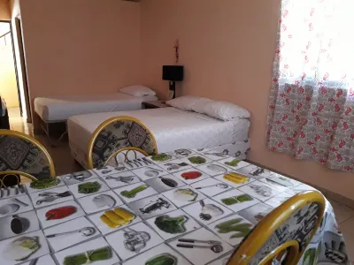 Tania Elizabeth Private Room