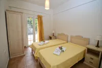 Timessa Mezonette - Agios Kirikos Hotels near Therma