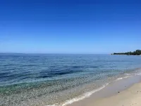 Cozy Beachfront Maisonette Offers Panoramic Views of Sea!