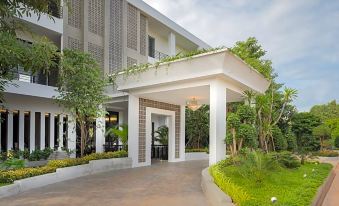 Eightfold Urban Resort