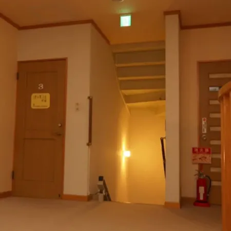 Otaru Ekimae Guest House Ito - Hostel