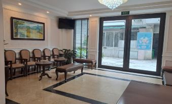 Nam Son Hotel
