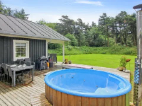 "Hela" - 1.4km from the Sea Hotels in Hjorring