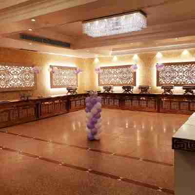 The Rosemen Hotel & Suites Dining/Meeting Rooms