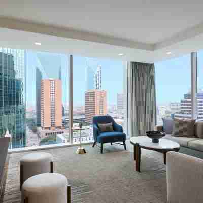 JW Marriott Dallas Arts District Rooms