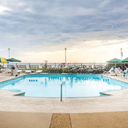 Spark by Hilton Virginia Beach Oceanfront