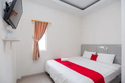 RedDoorz @ Kali Balok Lampung Các khách sạn ở East Tanjung Karang