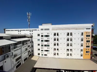 Lee's Mark Residence Hoteles cerca de Bang Pu Recreation Center
