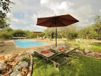 Etosha Village Hotels in Ombika