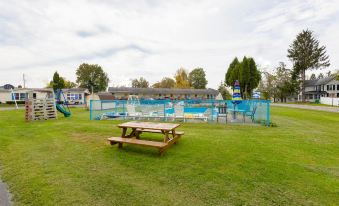 Parkside Motel by OYO Meadville Conneaut Lake