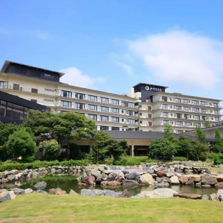 Yamashiro Onsen Miyabi No Yado Kaga Hyakumangoku