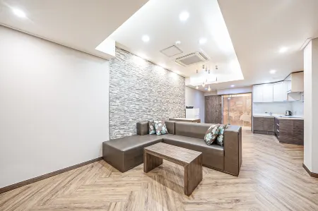 Gyeongju Hara Motel Отели рядом с достопримечательностью «Гробница Вонсон-вана в Кёнджу»