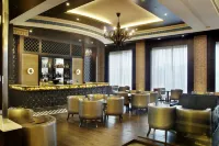 Goldfinch Hotel Delhi NCR - Bars