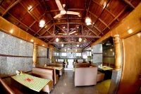 Hotel Sharada International