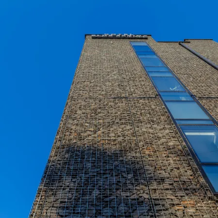 Blue Spring Hotel Отели рядом с достопримечательностью «Пляж Хёпчже»